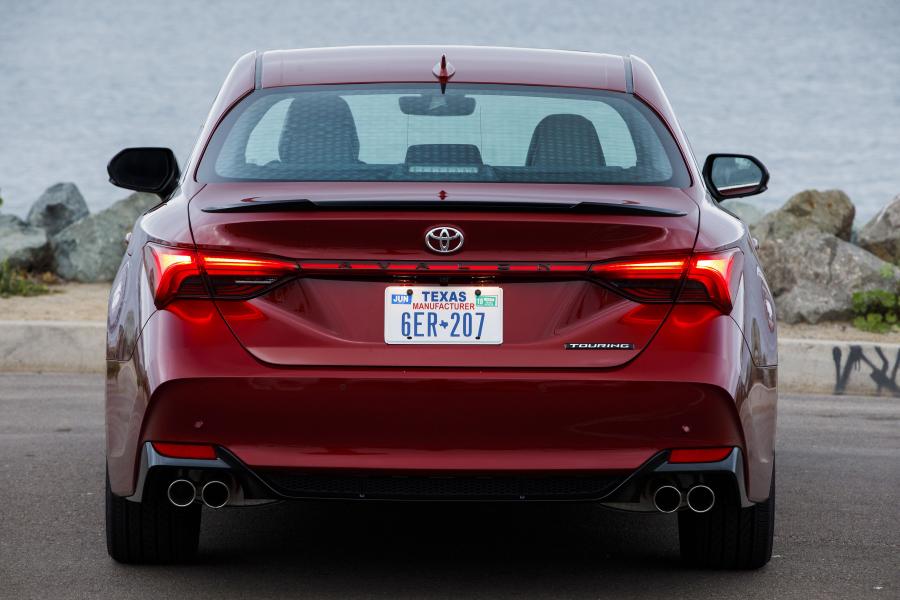  Toyota Avalon Touring 2018 года  (фото 27 из 41)